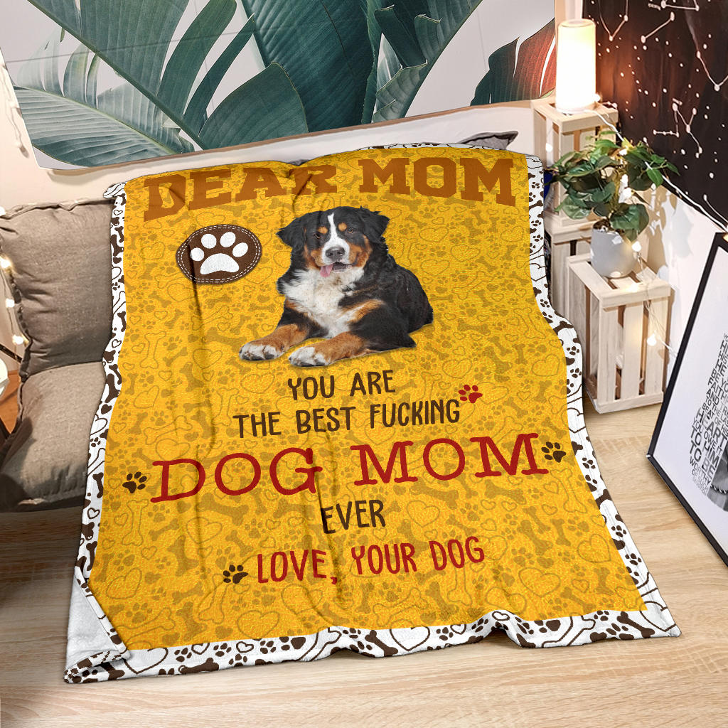 Bernese Mountain Dog-Dog Mom Ever Blanket