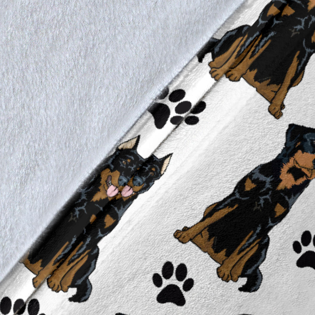 Beauceron Paw Blanket