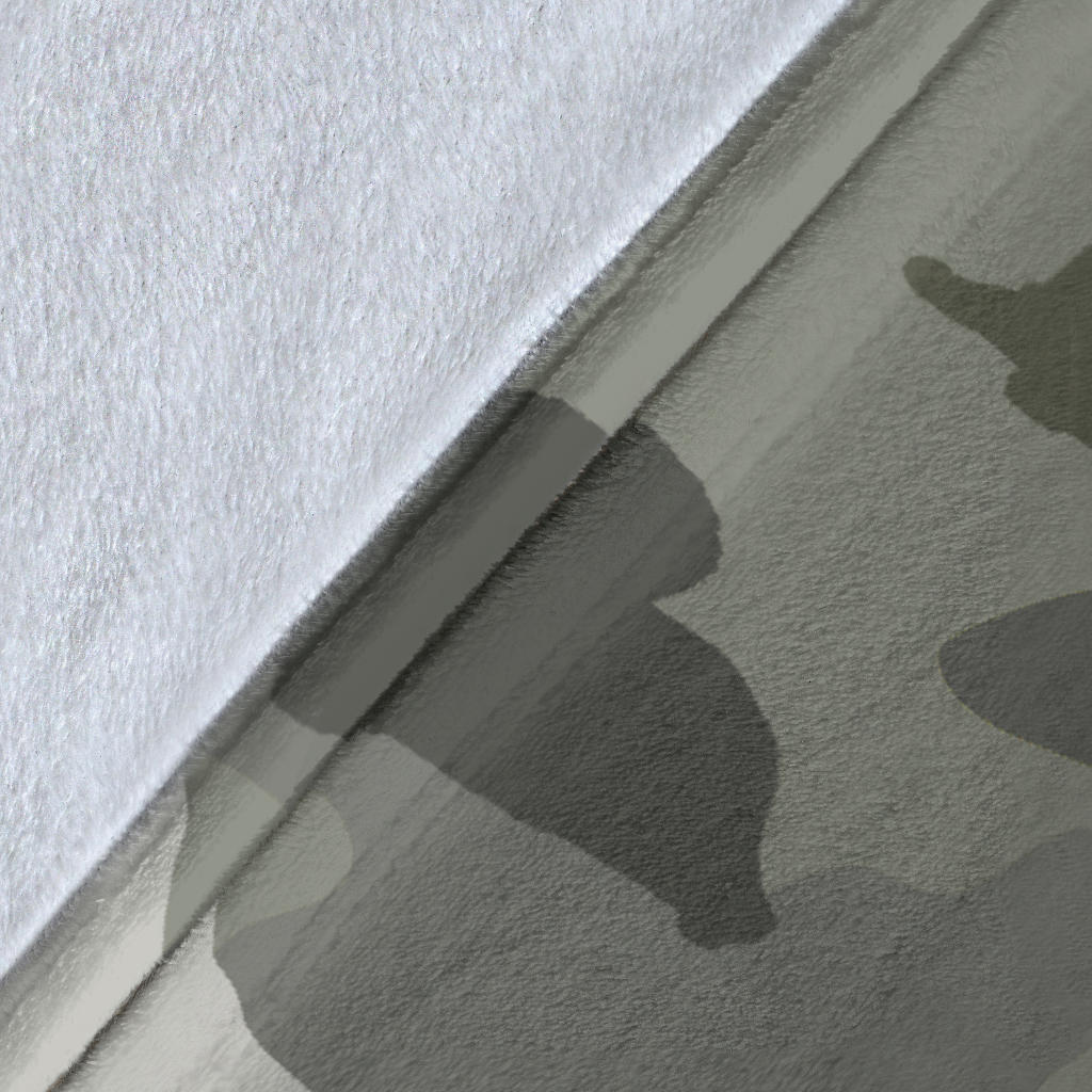 Nova Scotia Duck Tolling Retriever Camo Blanket