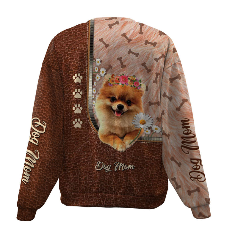 Pomeranian-Dog Mom-Premium Sweater