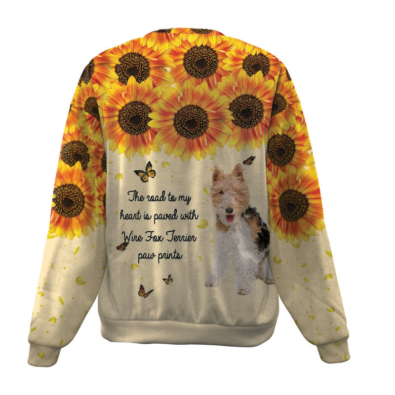 Wire Fox Terrier-Flower-Premium Sweater