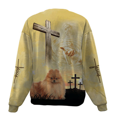 Pomeranian-Jesus-Premium Sweater