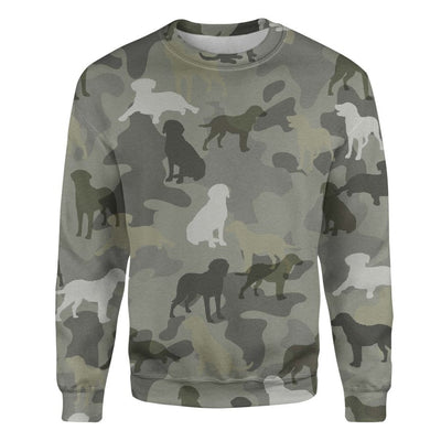 Chesapeake Bay Retriever - Camo - Premium Sweater