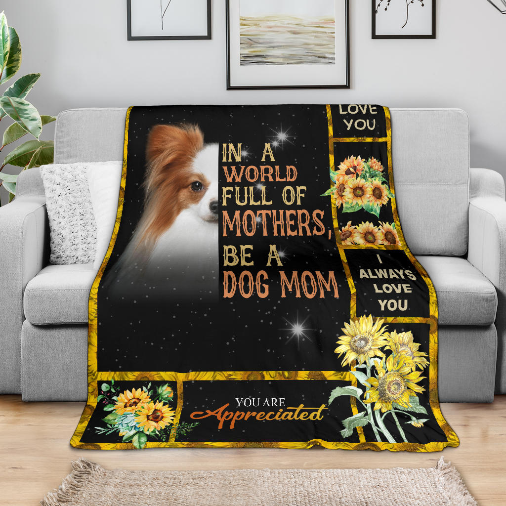 Papillon-A Dog Mom Blanket
