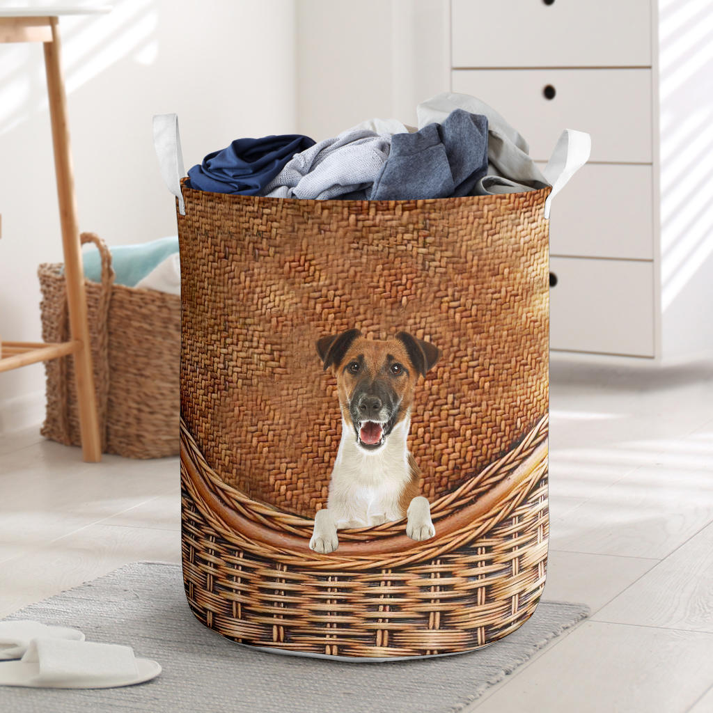 Smooth Fox Terrier - Rattan - LB