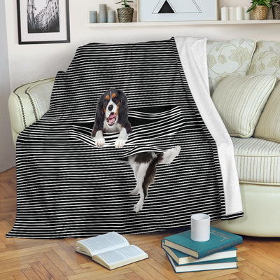 King Charles Spaniel Back and White Blanket