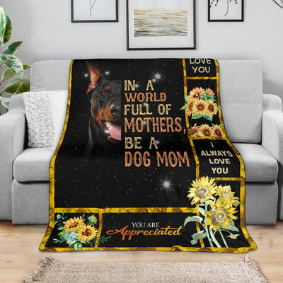 Doberman-A Dog Mom Blanket