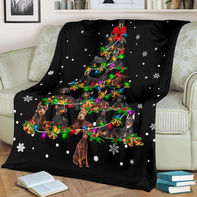 Doberman Pinscher Christmas Tree