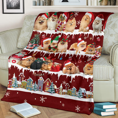 Pomeranian Snow Christmas Blanket