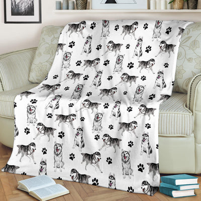 Husky Paw Blanket