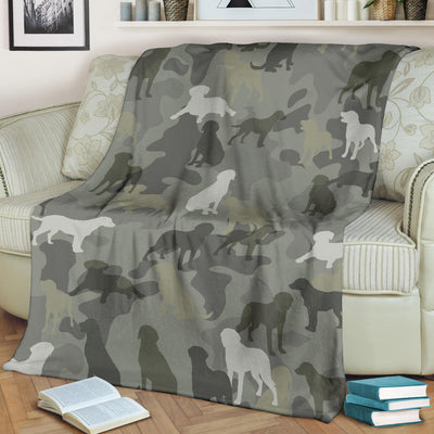 Chesapeake Bay Retriever Camo Blanket