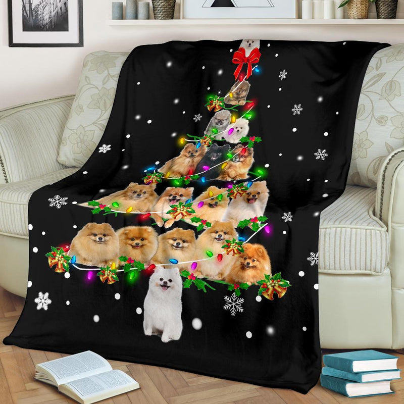 Pomeranian Christmas Tree Blanket