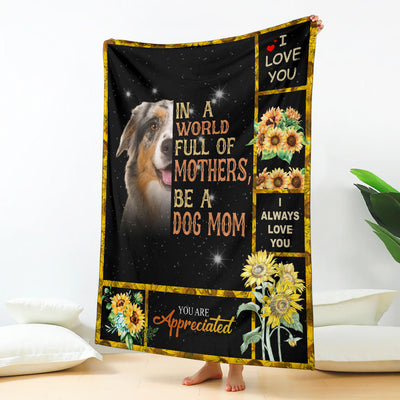 Australian Shepherd-A Dog Mom Blanket