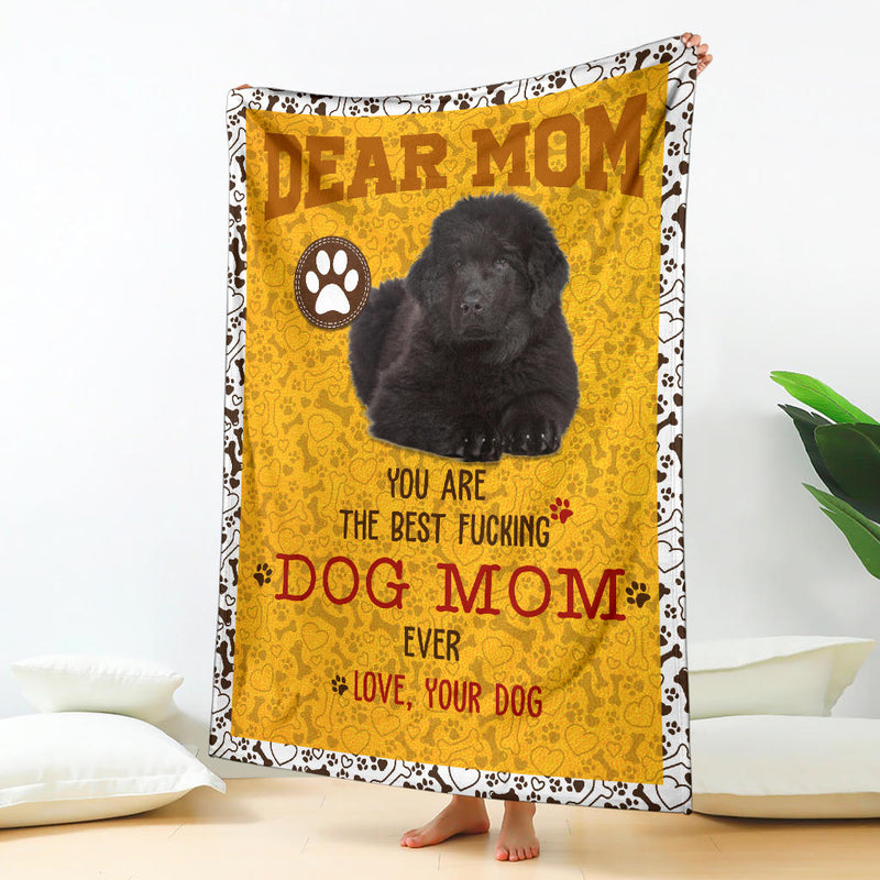 Newfoundland-Dog Mom Ever Blanket