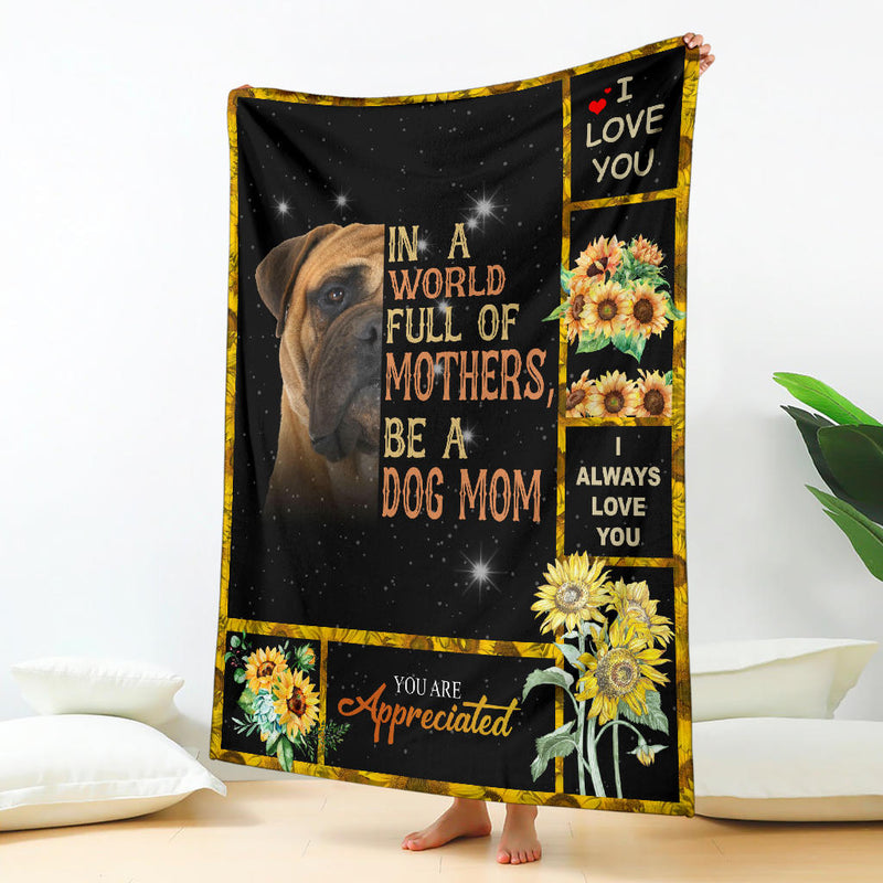 Bullmastiff-A Dog Mom Blanket