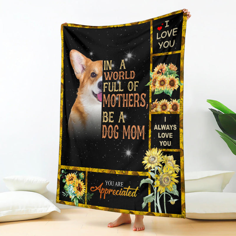 Welsh Corgi-A Dog Mom Blanket