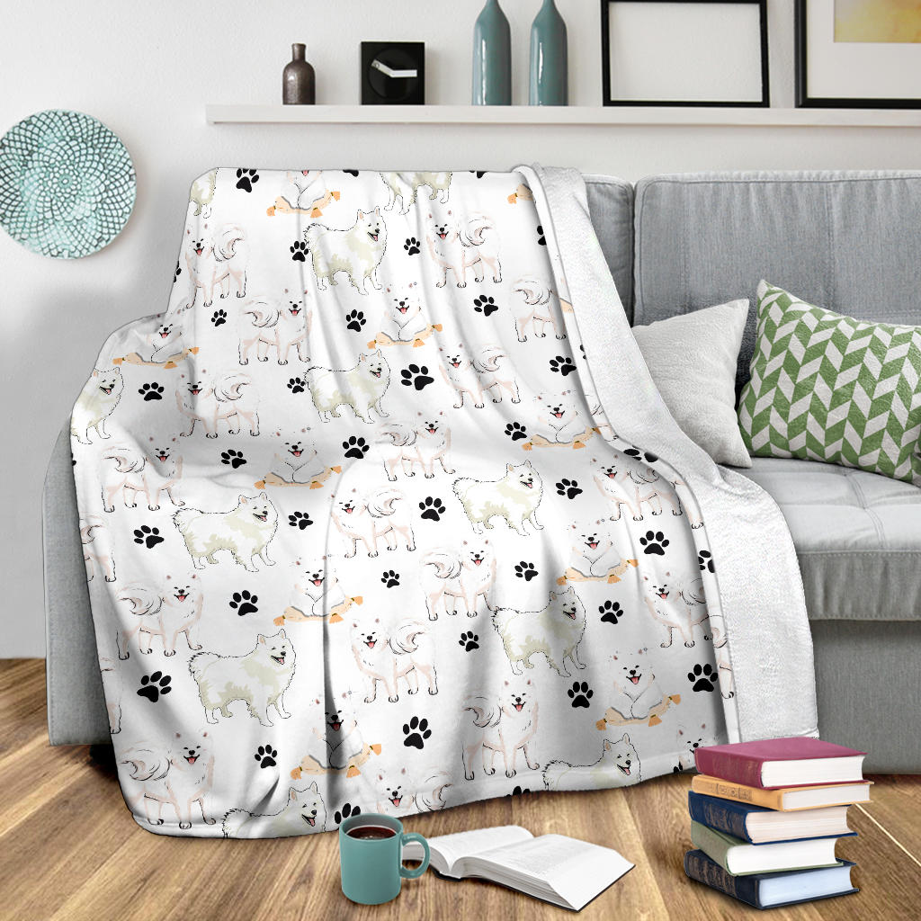 Samoyed Paw Blanket