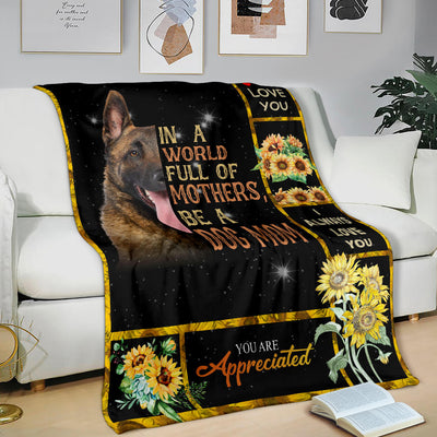 Belgian Shepherd-A Dog Mom Blanket