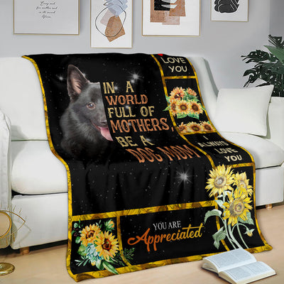 Schipperke-A Dog Mom Blanket