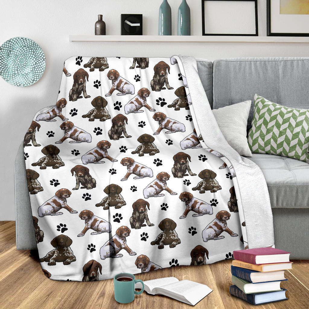 German Shorthaired Pointer Paw Blanket