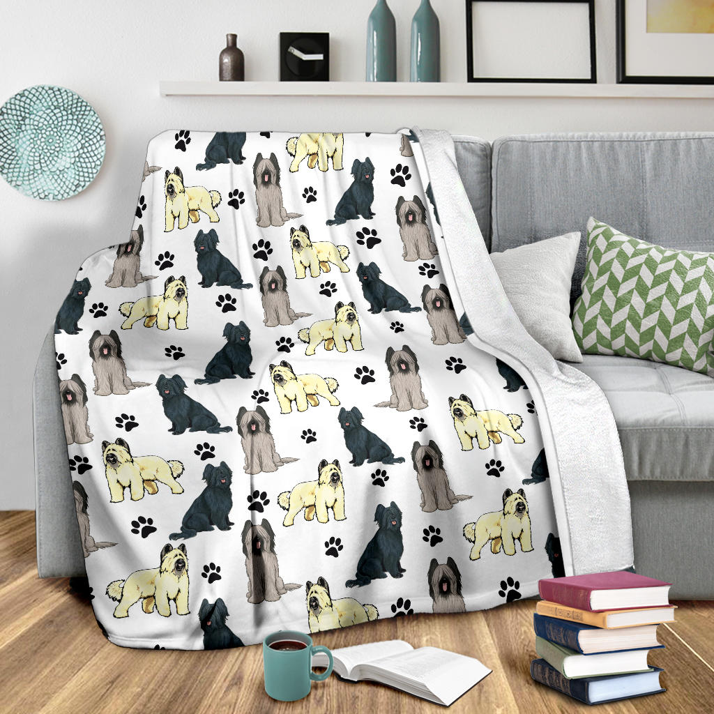 Briard Paw Blanket