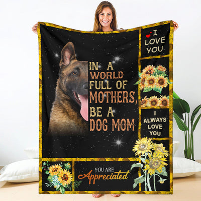 Belgian Shepherd-A Dog Mom Blanket