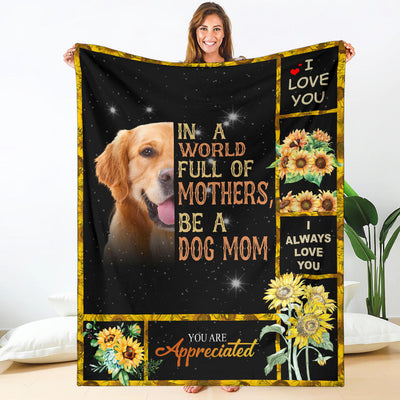 Golden Retriever-A Dog Mom Blanket