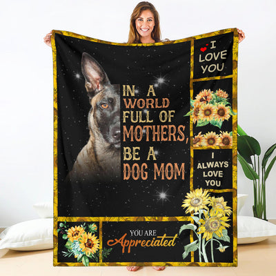 Belgian Malinois-A Dog Mom Blanket