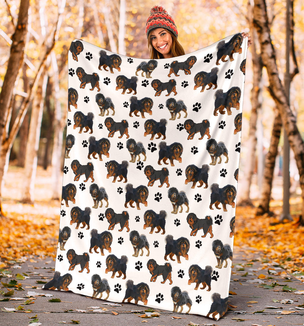 Tibetan Mastiff Paw Blanket