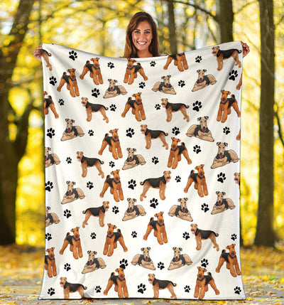 Airedale Terrier Paw Blanket
