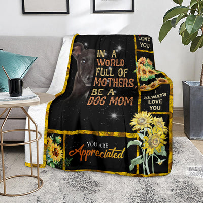 Greyhound-A Dog Mom Blanket