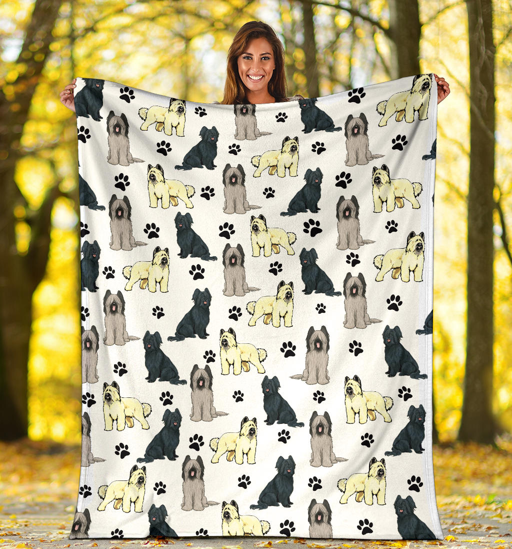 Briard Paw Blanket