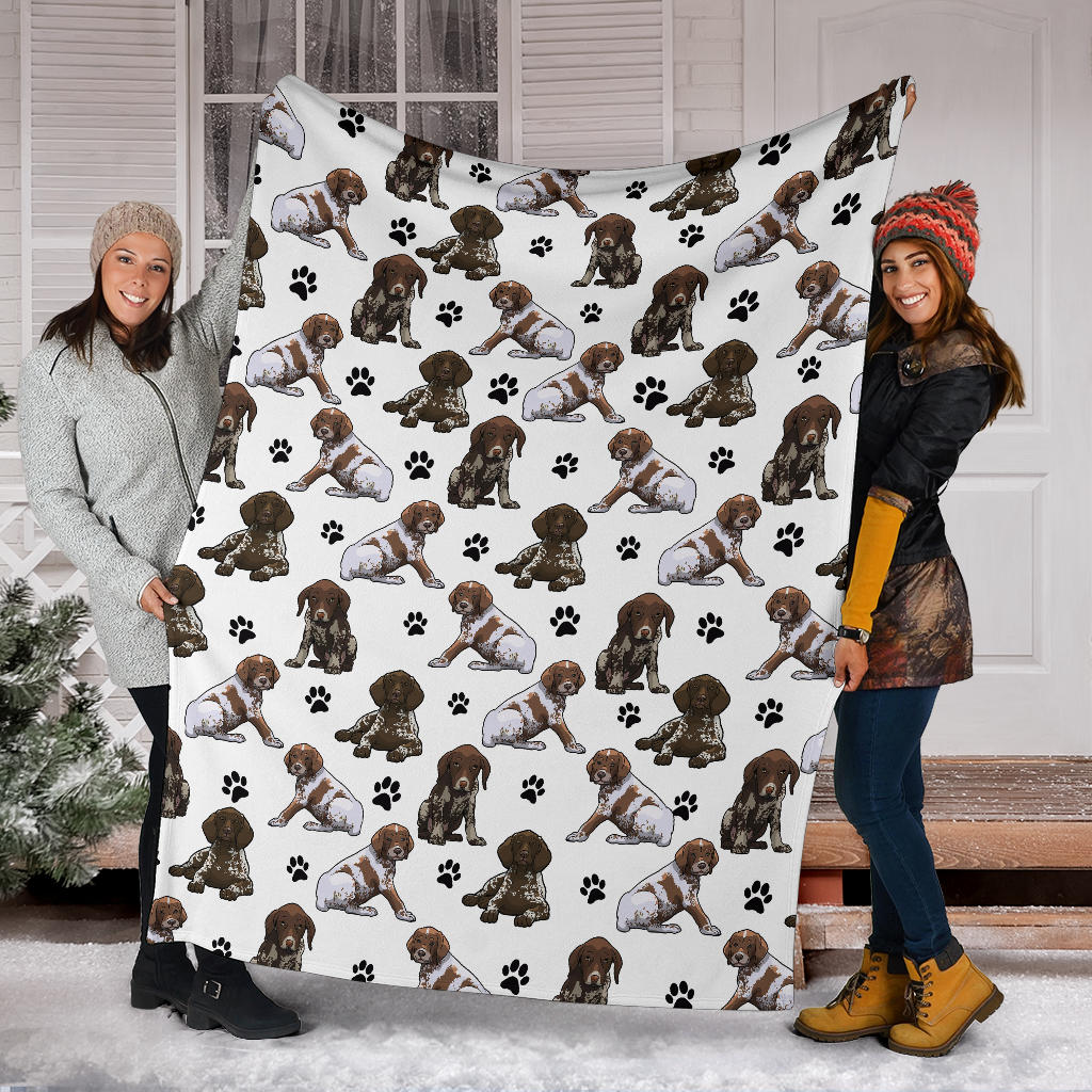 German Shorthaired Pointer Paw Blanket