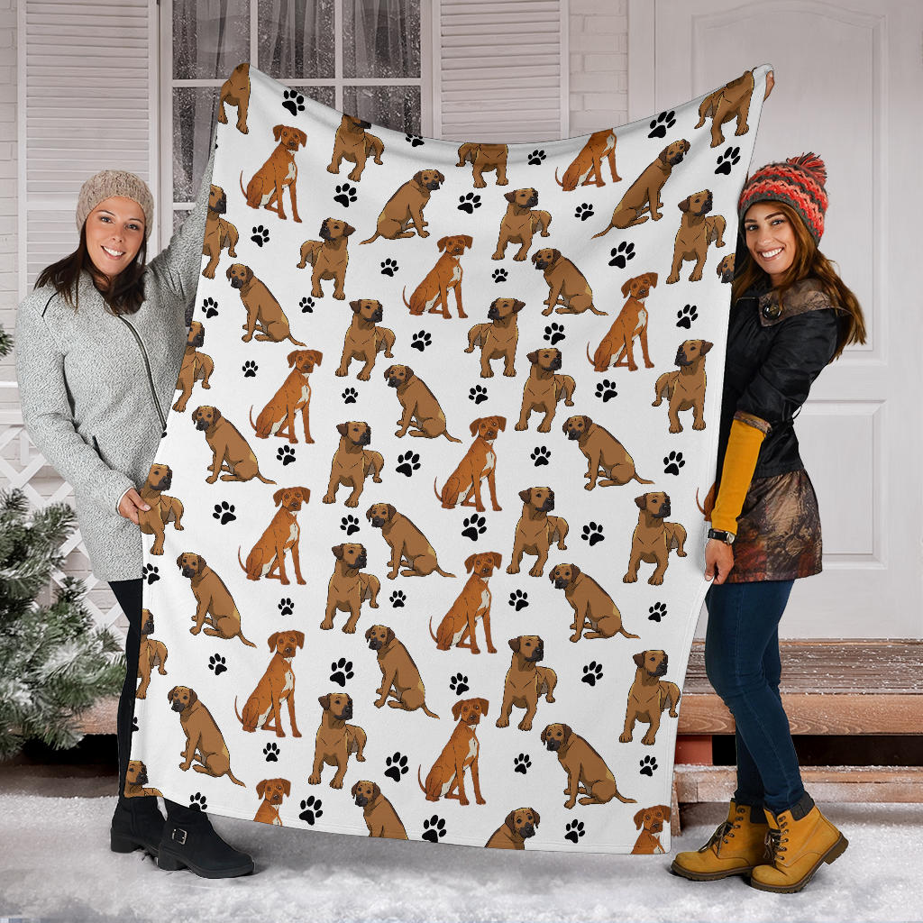 Rhodesian Ridgeback Paw Blanket