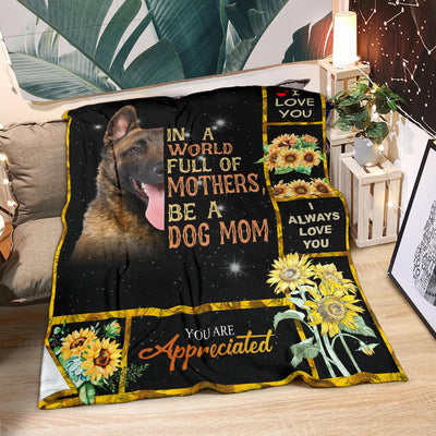 Belgian Shepherd-A Dog Mom Blanket