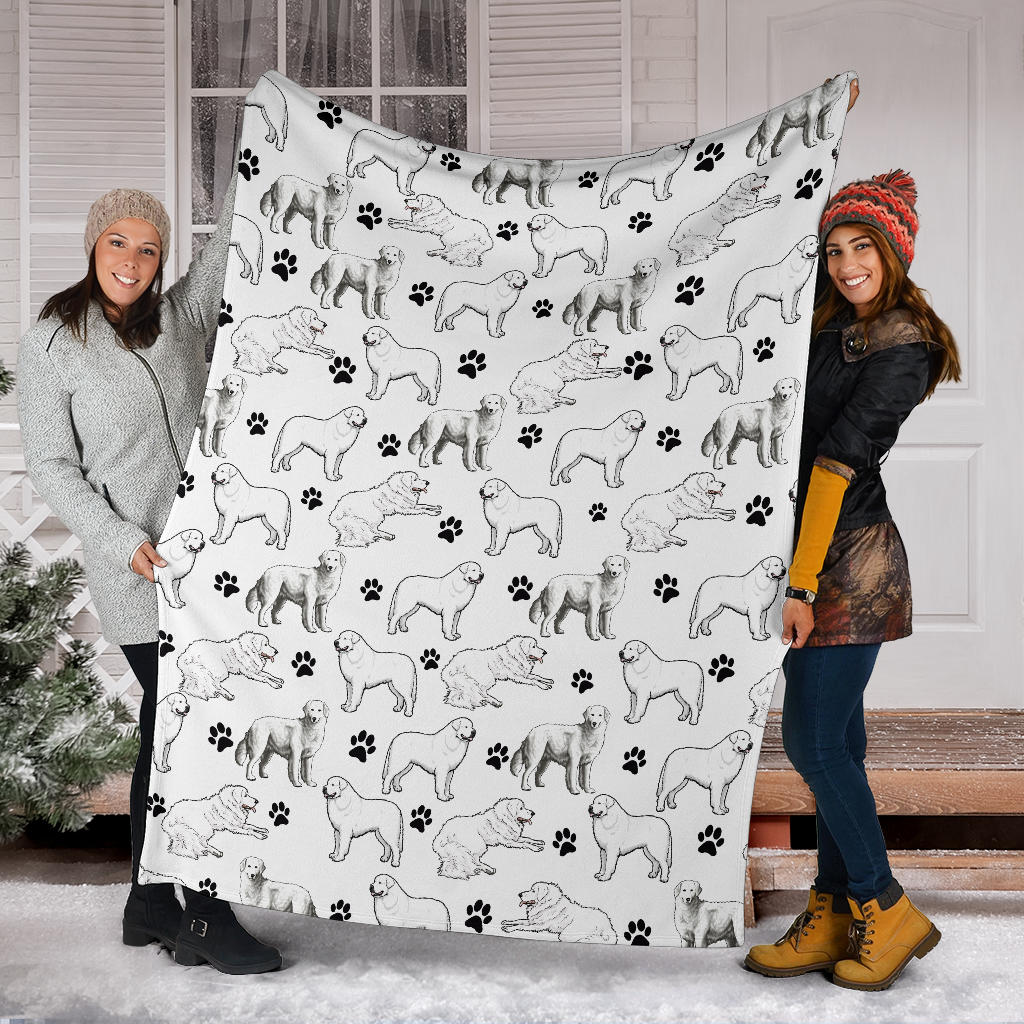 Kuvasz Paw Blanket