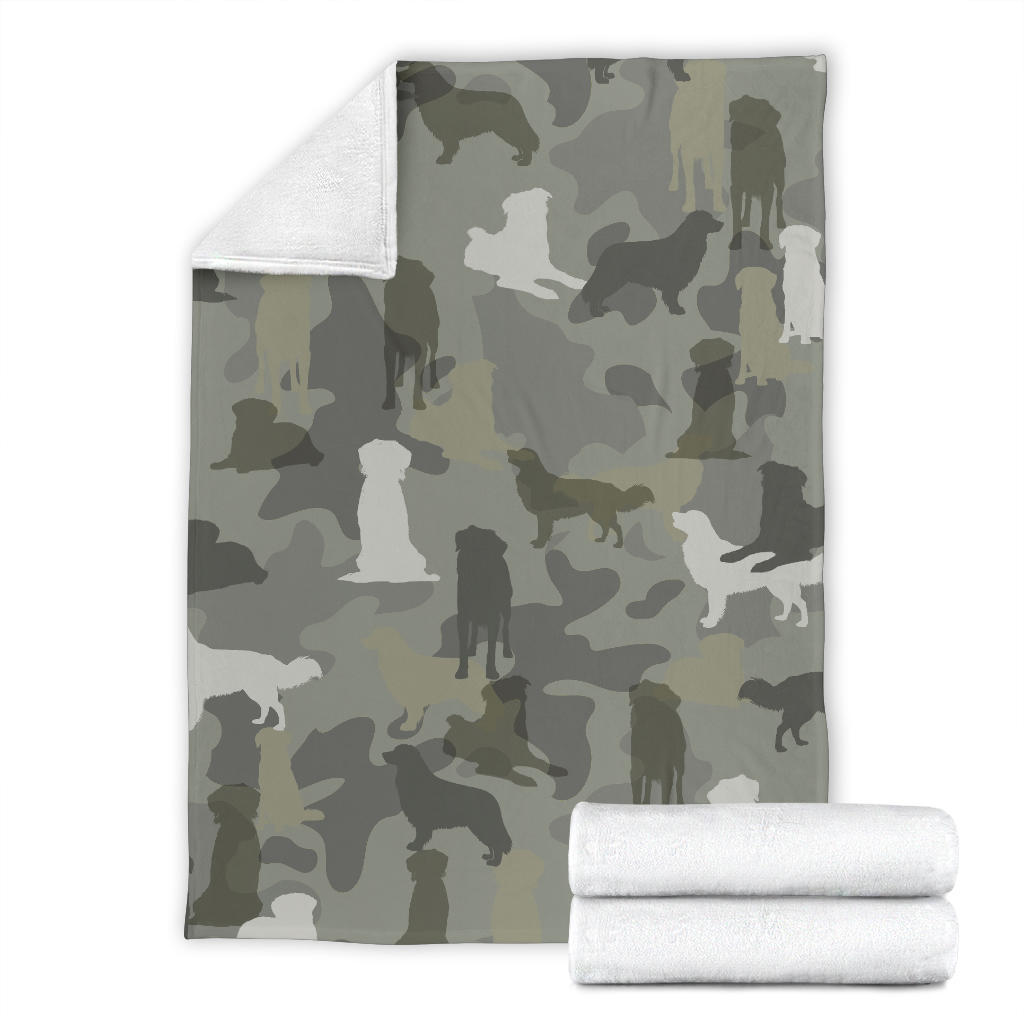 Nova Scotia Duck Tolling Retriever Camo Blanket