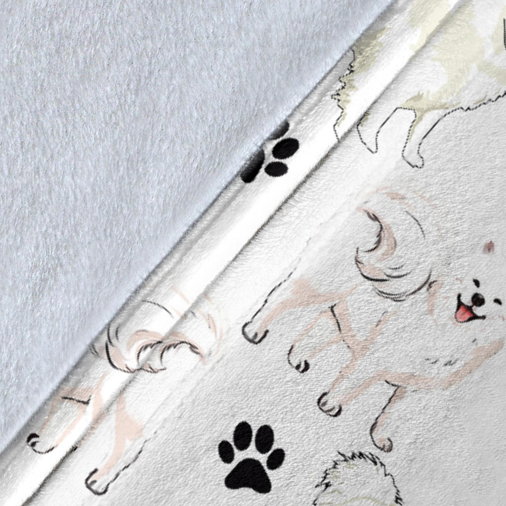 Samoyed Paw Blanket